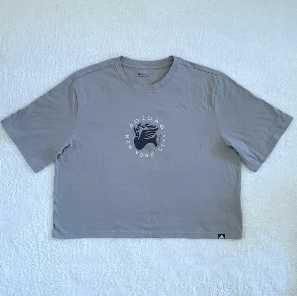 Adidas New York City🏙 Peace Dove🕊 Tee👕 - NWT - Picture 7 of 14